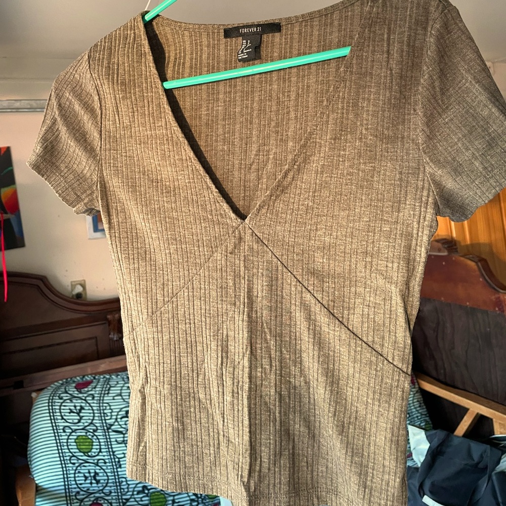 Deep green/grey crop top